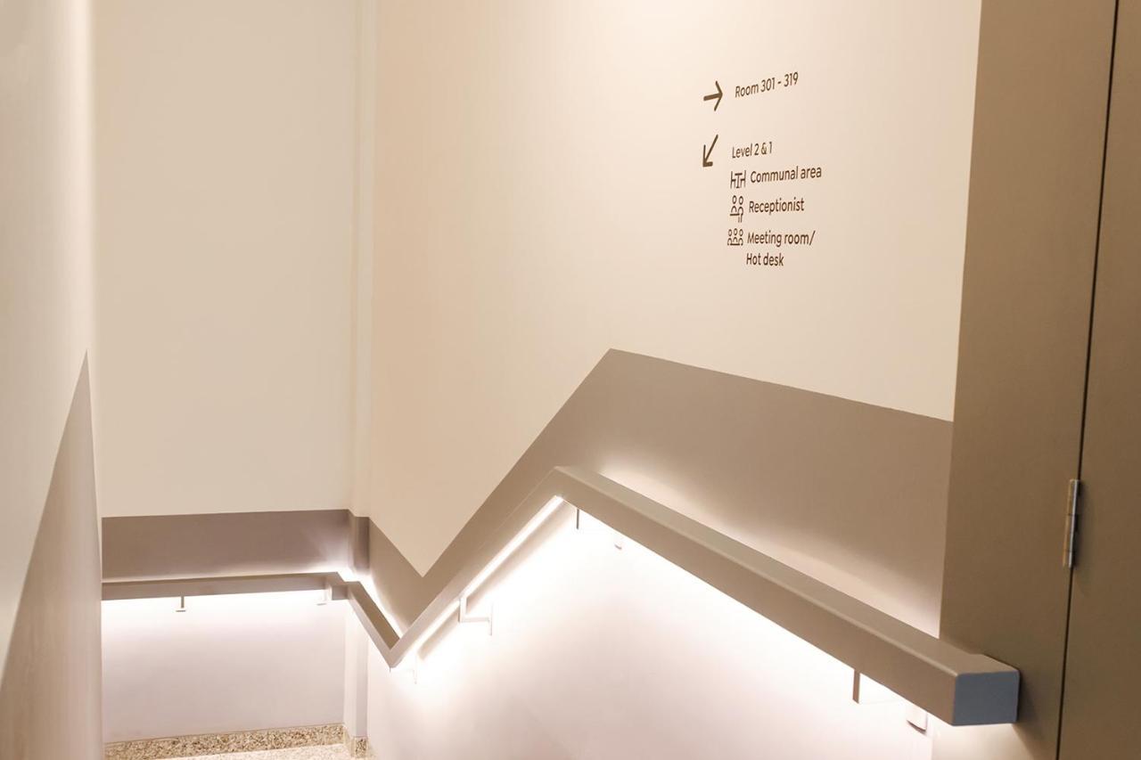 Sanctuary Spaces By Twospaces Джакарта Экстерьер фото